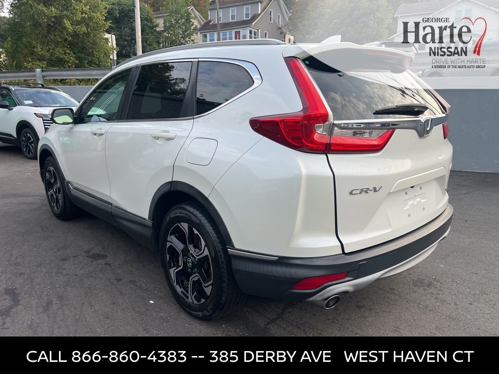 2017 Honda CR-V Touring photo 5