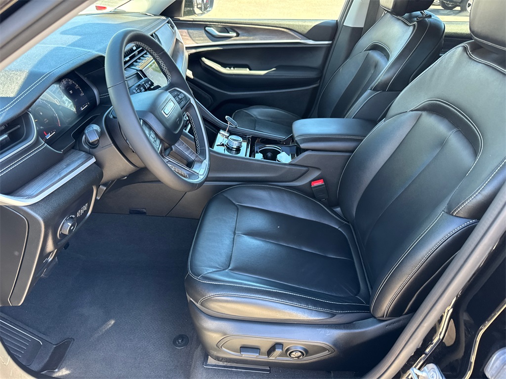 2023 Jeep Grand Cherokee Limited photo 22