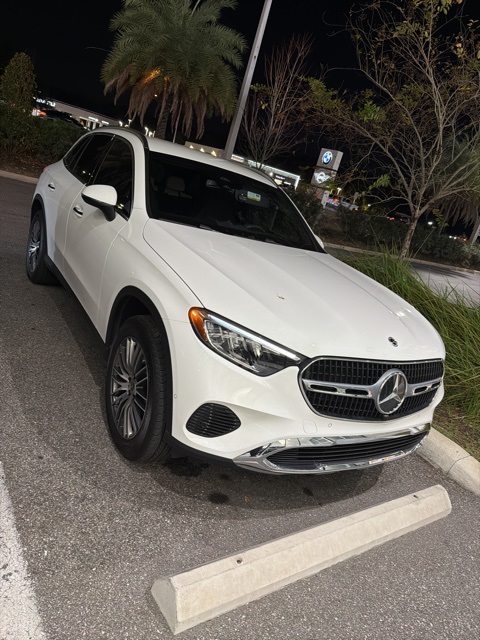 2026 Mercedes-Benz GLC Base's photo