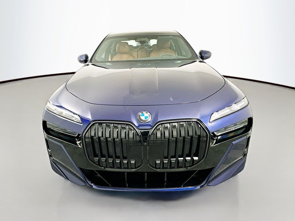 2025 Bmw 740i 740i xDrive photo 2