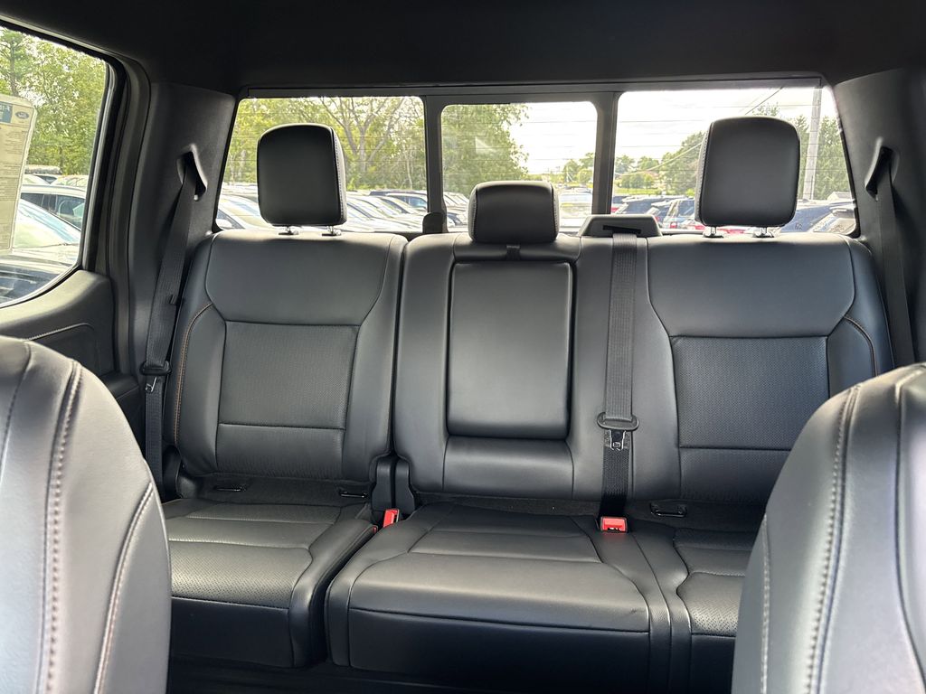 2025 Ford F-150 Lariat photo 23