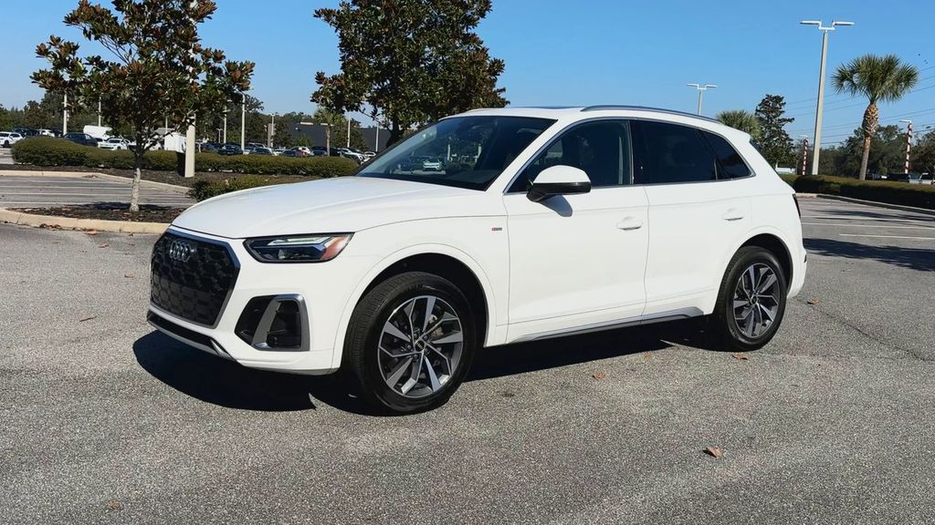 2024 Audi Q5 45 S line Premium Plus photo 4