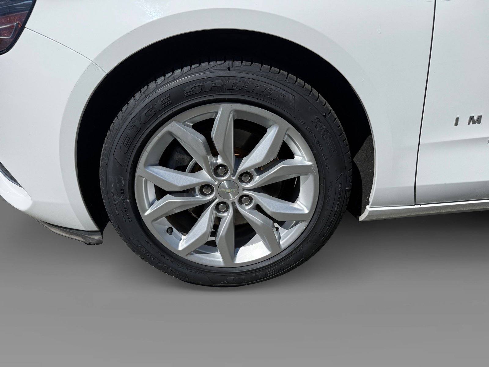 2017 Chevrolet Impala 1LT photo 9