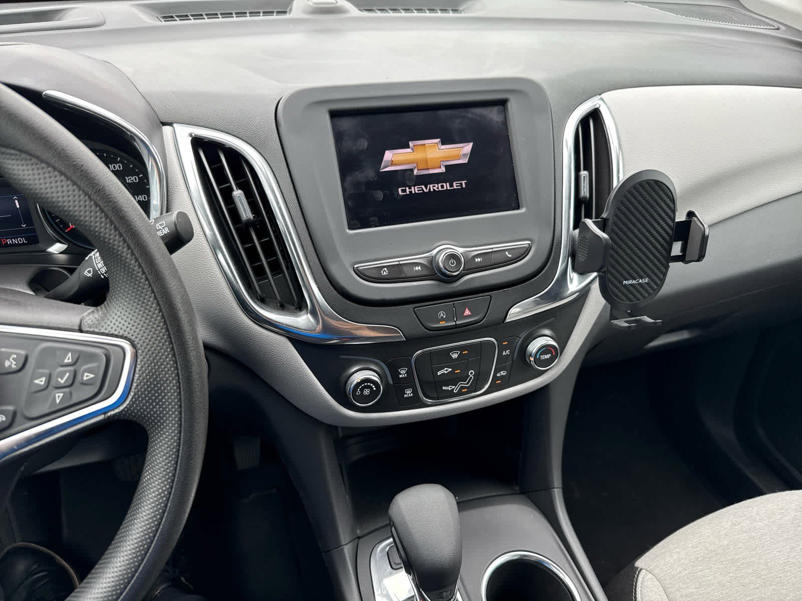 2023 Chevrolet Equinox LS photo 5