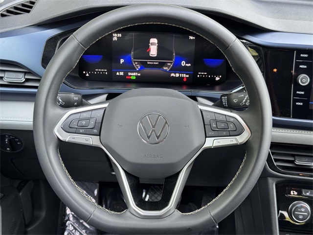 2024 Volkswagen Taos SE photo 17