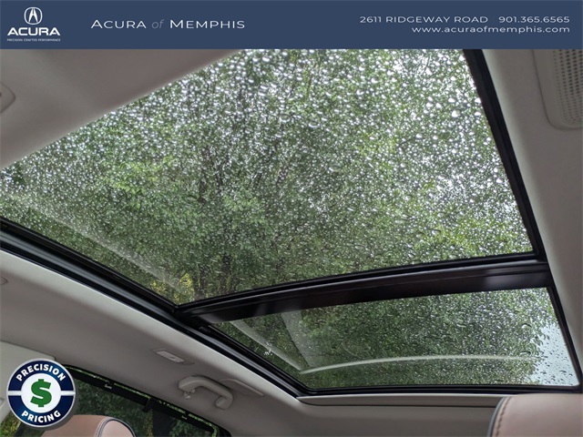 2025 Acura MDX SH-AWD Advance photo 17
