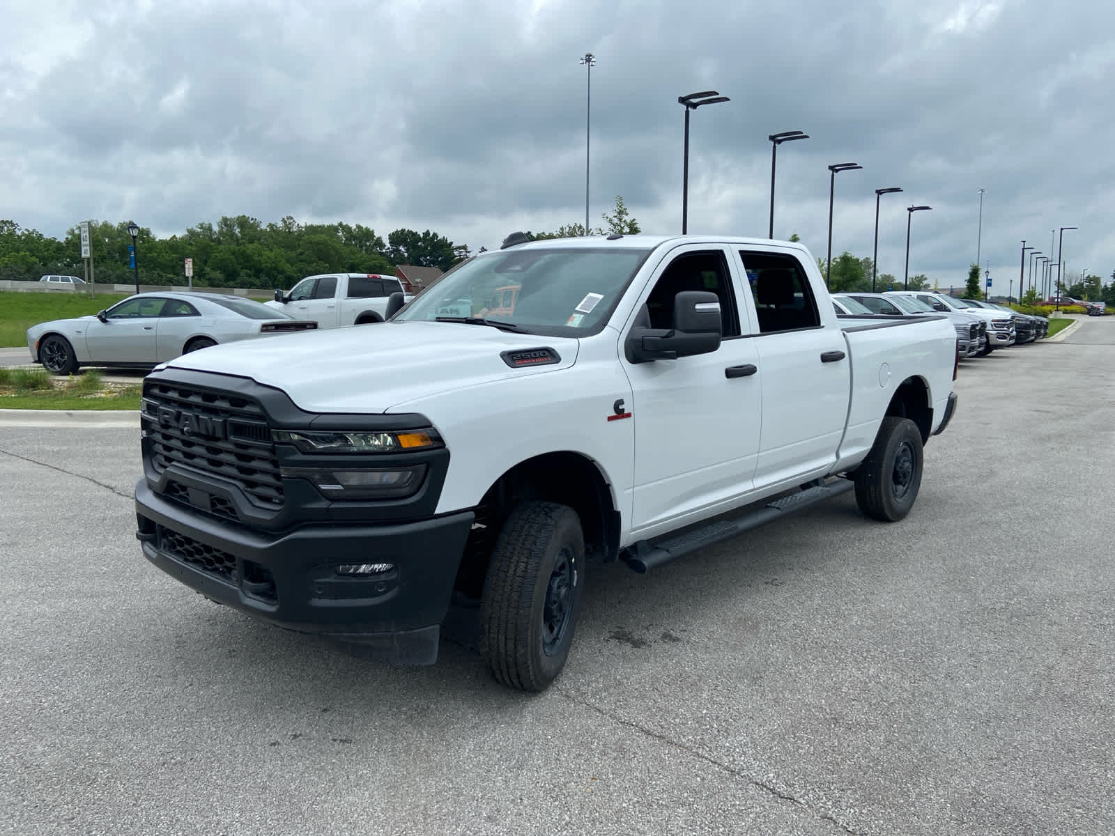 2025 Ram 2500 Tradesman photo 4