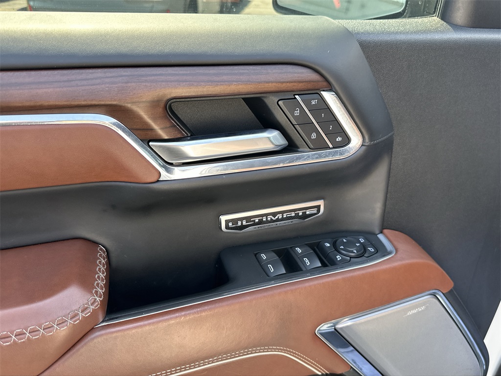 2024 GMC SIERRA - Image 19