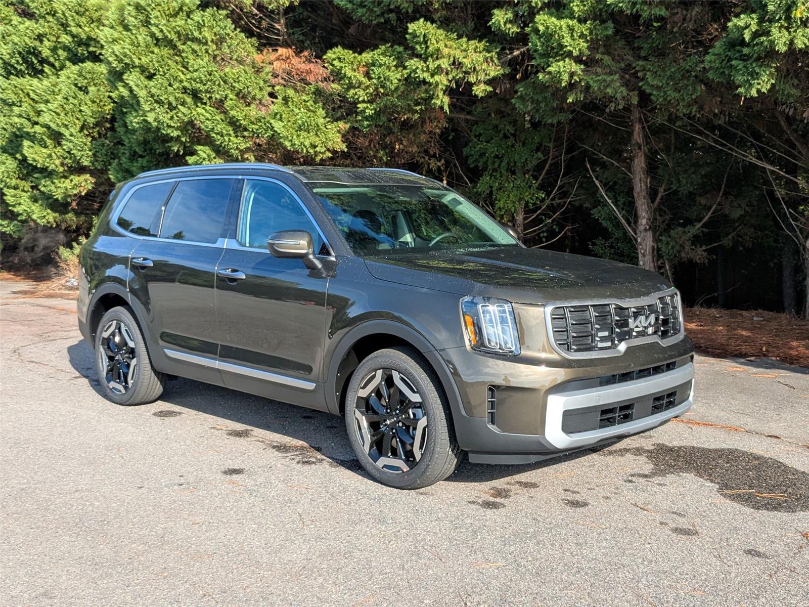 2025 Kia Telluride S photo 5