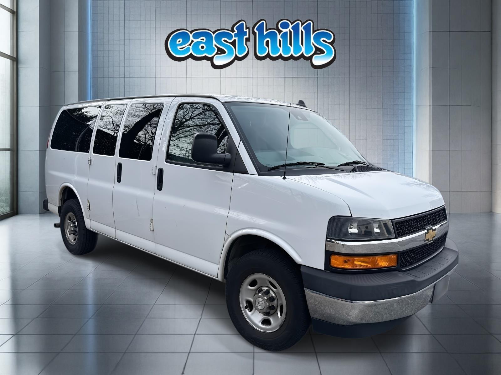 2020 Chevrolet Express Passenger LT