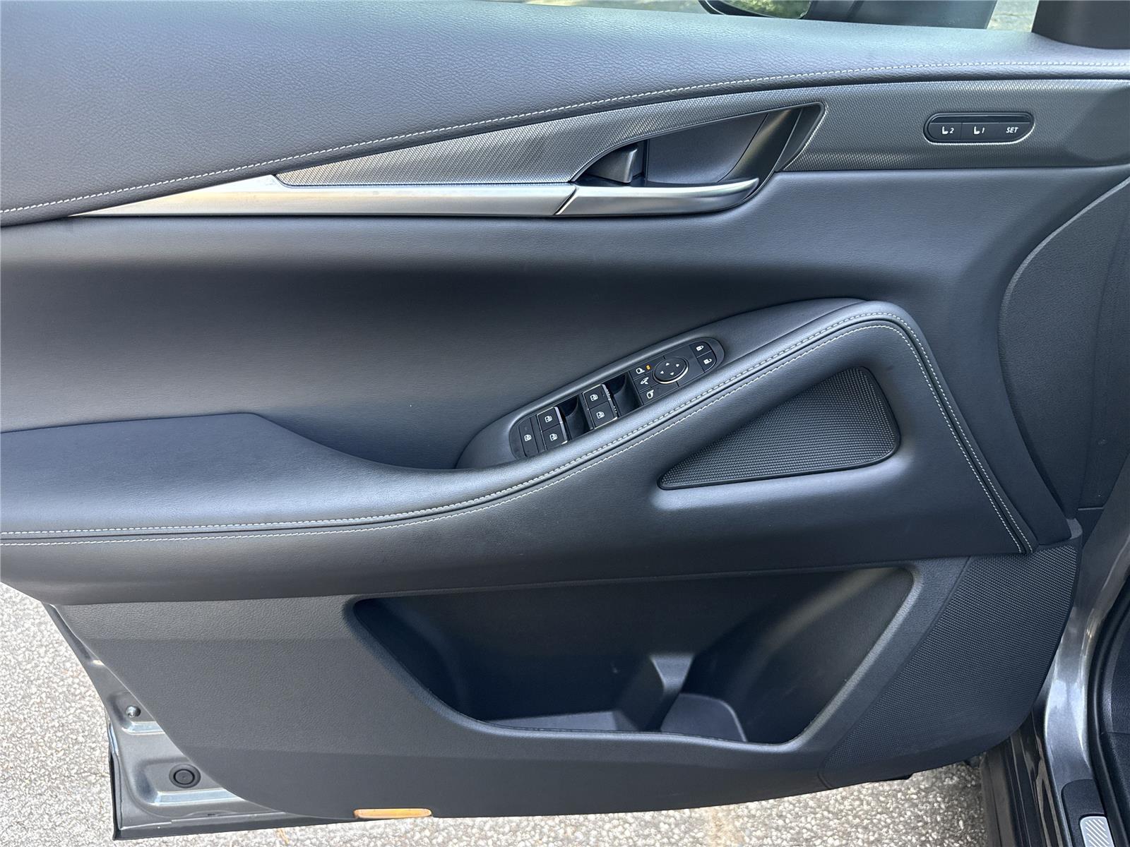 2022 Infiniti QX60 Luxe photo 16