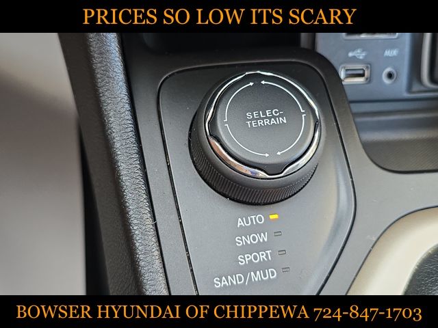 2018 Jeep Cherokee Limited photo 18