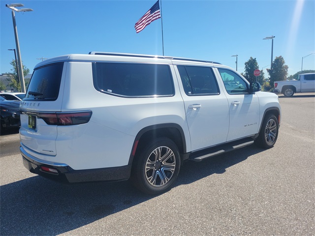 2023 Jeep Wagoneer Series II Limited photo 3