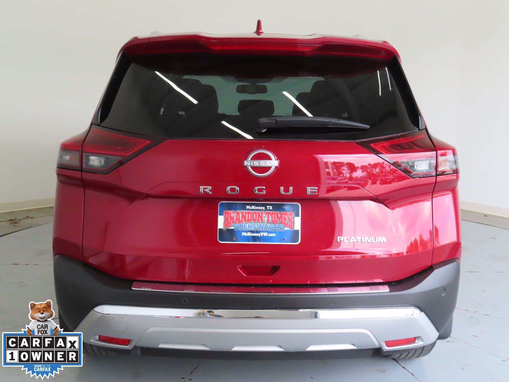 2023 Nissan Rogue Platinum photo 3