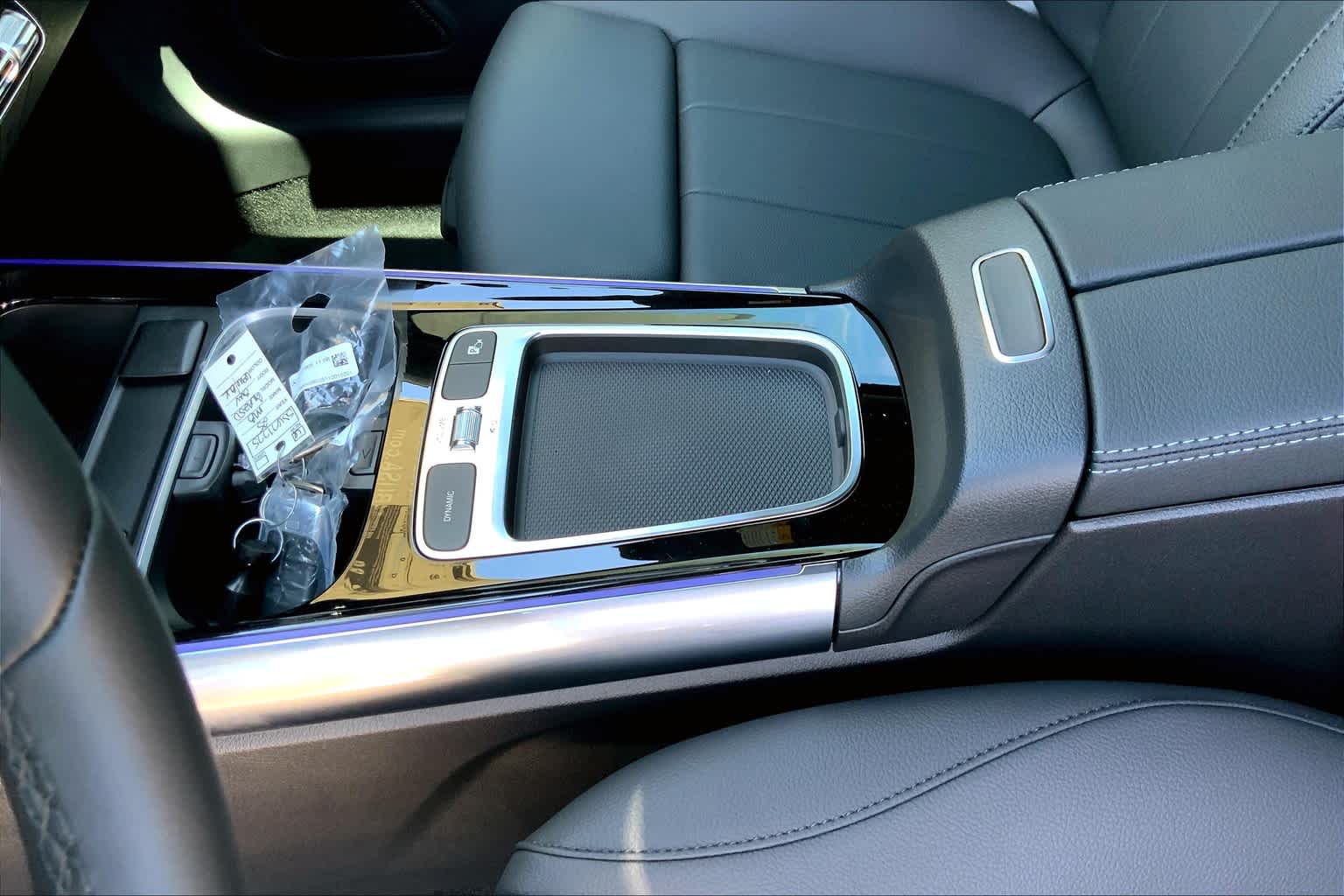 2025 Mercedes Benz GLA 250 photo 10