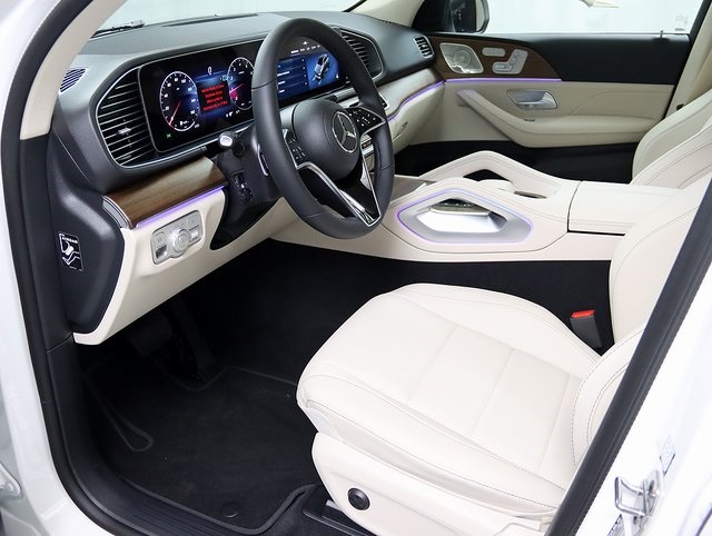 2025 Mercedes Benz GLE 350 4MATIC photo 11