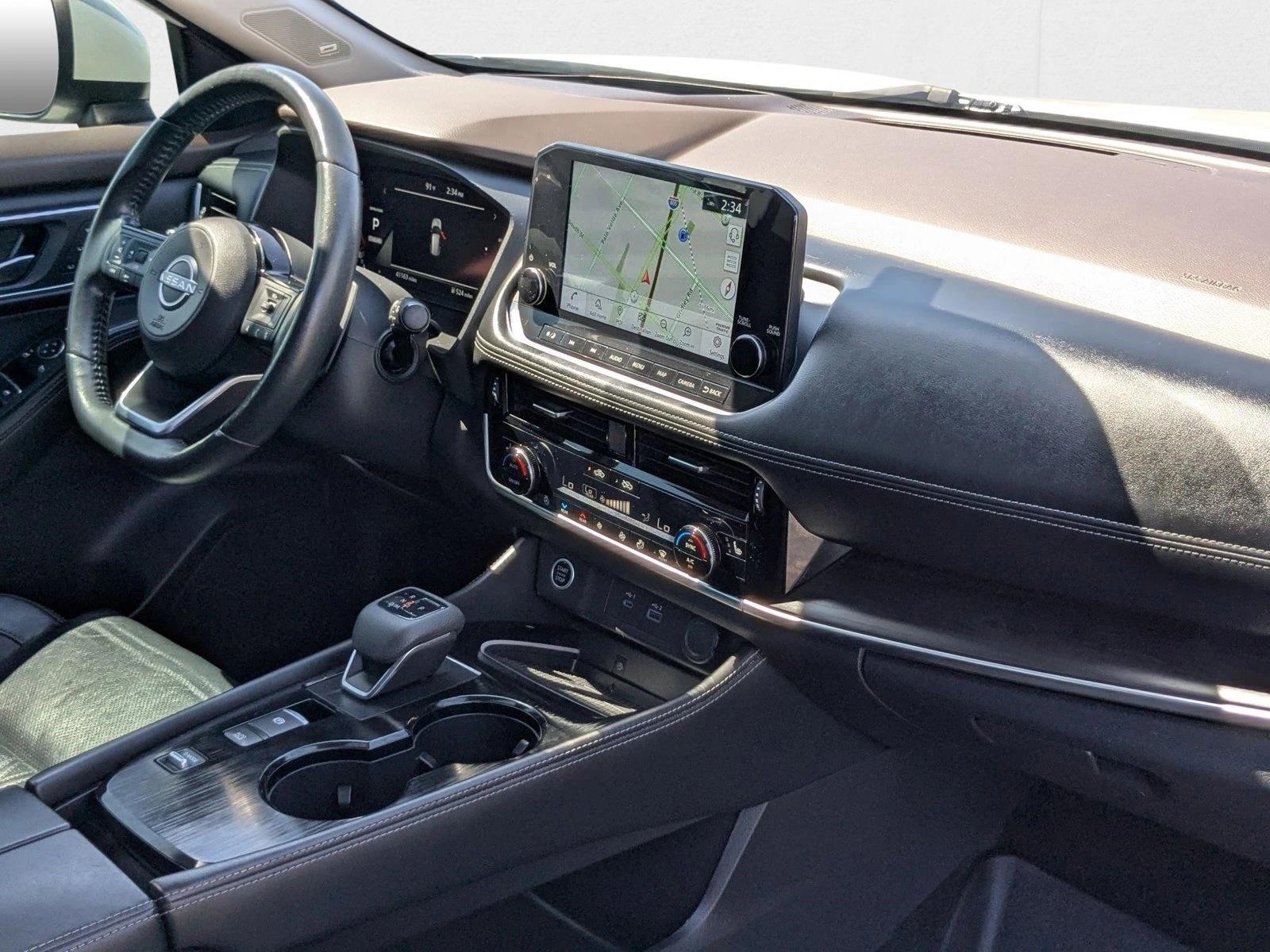 2022 Nissan Rogue Platinum photo 17
