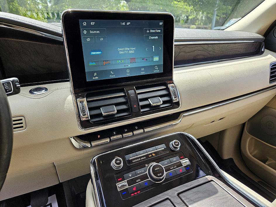 2020 Lincoln Navigator Reserve photo 17