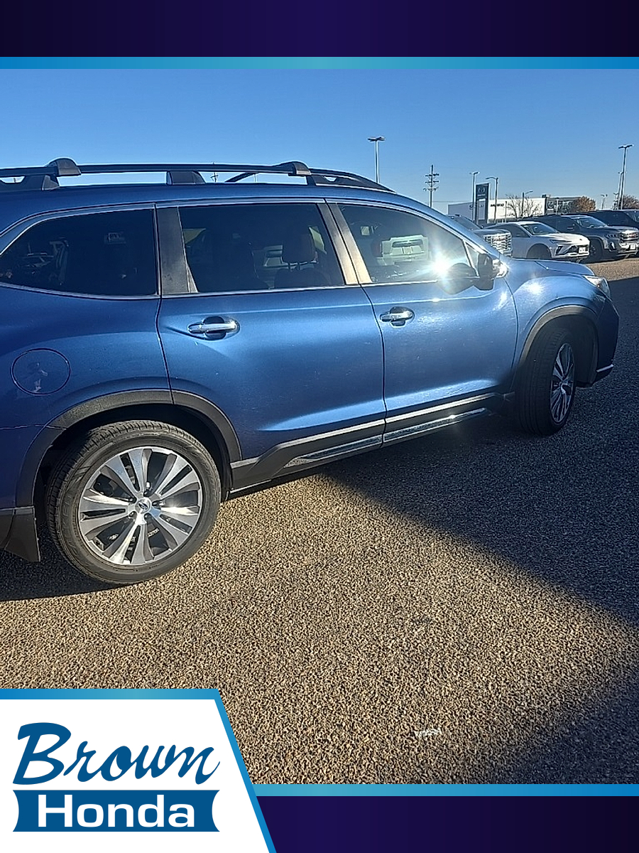 2019 Subaru Ascent Touring's photo
