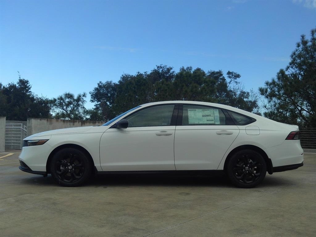 2025 Honda Accord SE photo 4