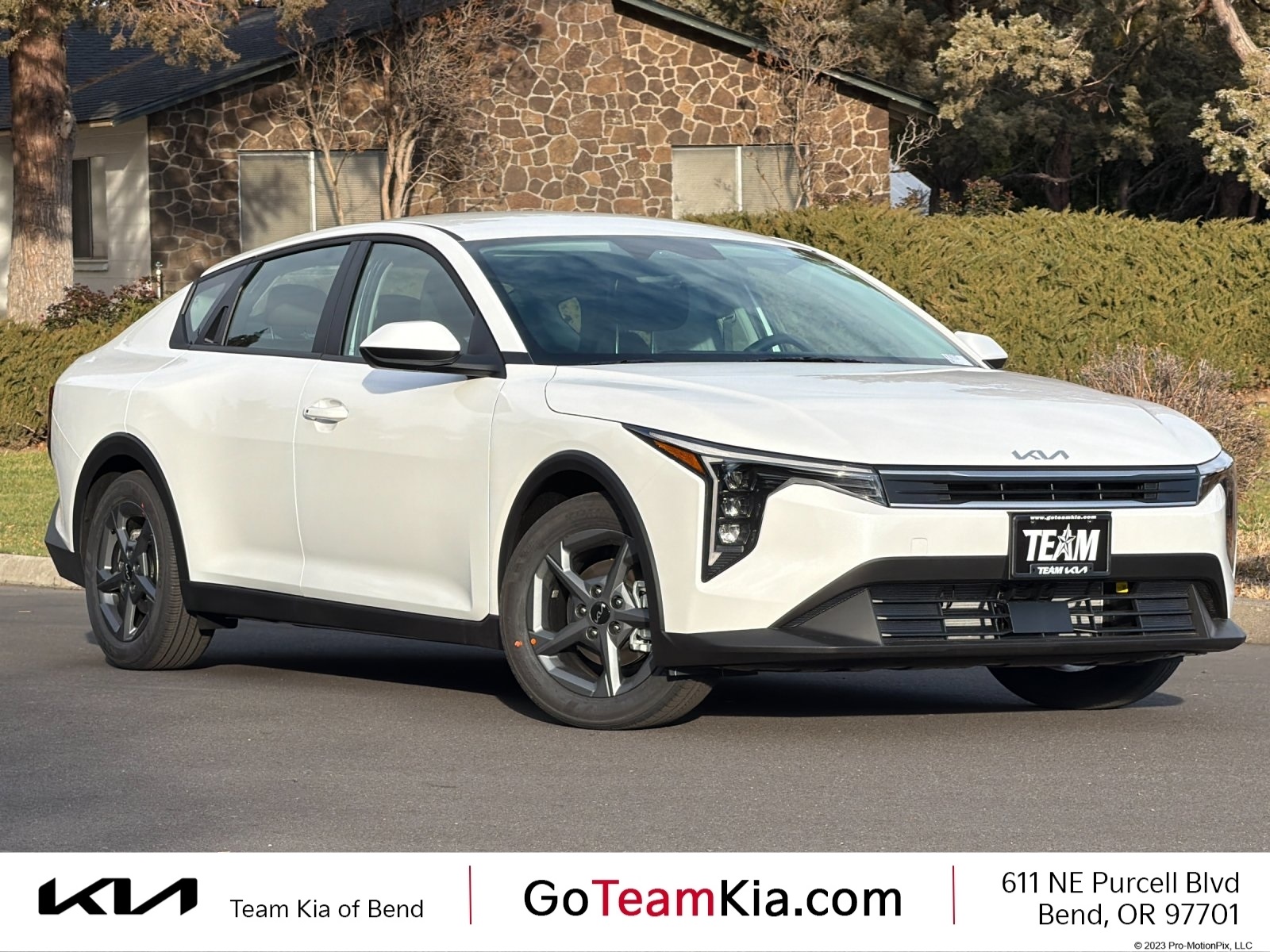 2025 Kia K4 LXS's photo