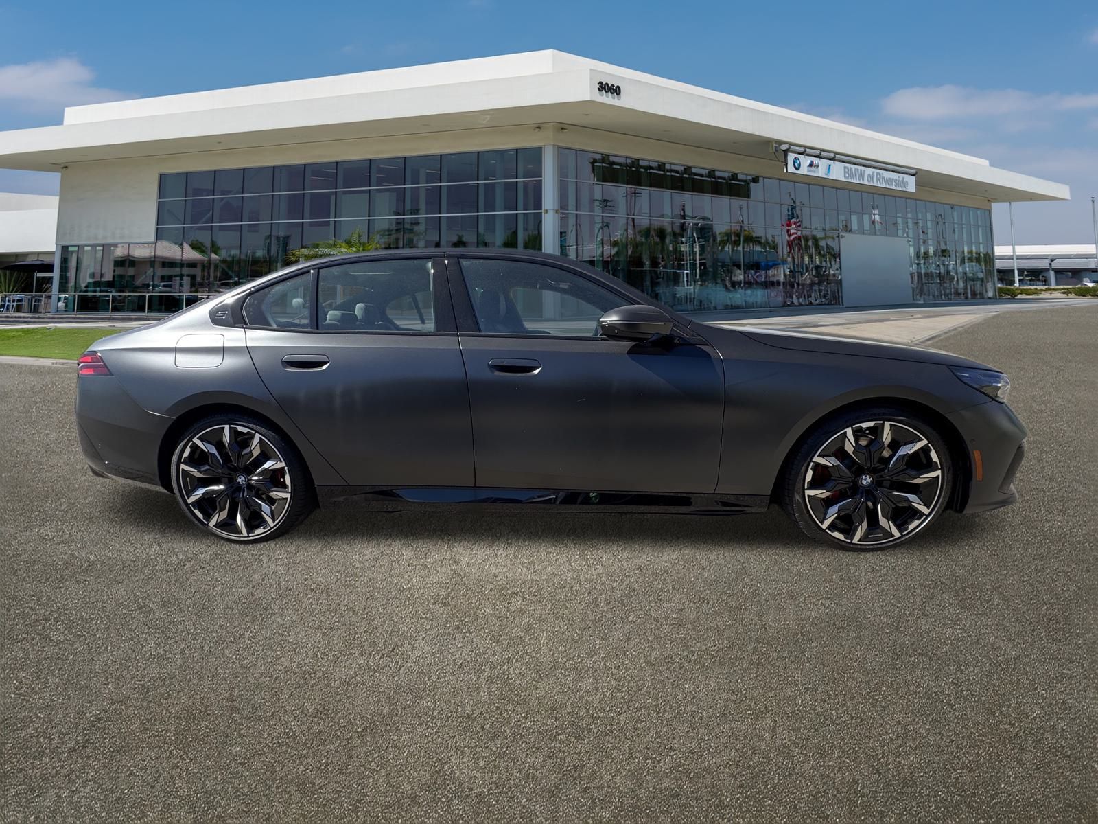 2026 Bmw 550e xDrive photo 9