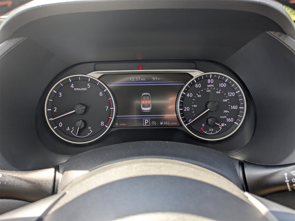 2025 Nissan Sentra SR photo 26