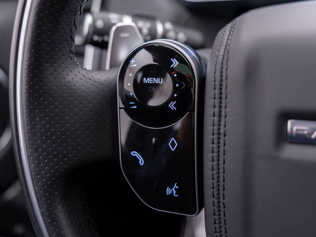 Used 2021 Gray Land Rover HSE image 25