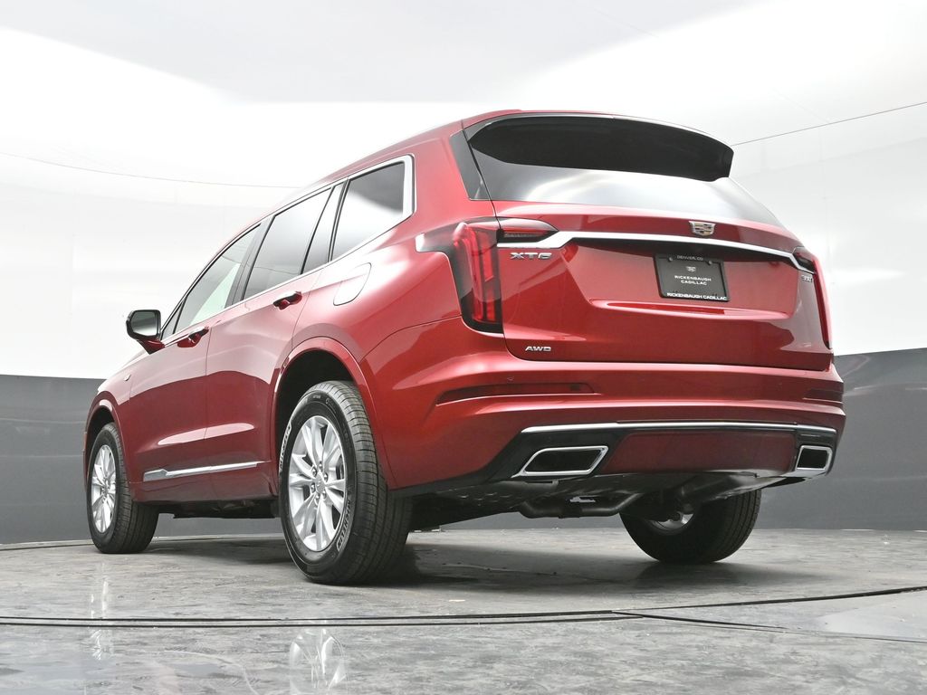 2025 Cadillac XT6 Luxury photo 19