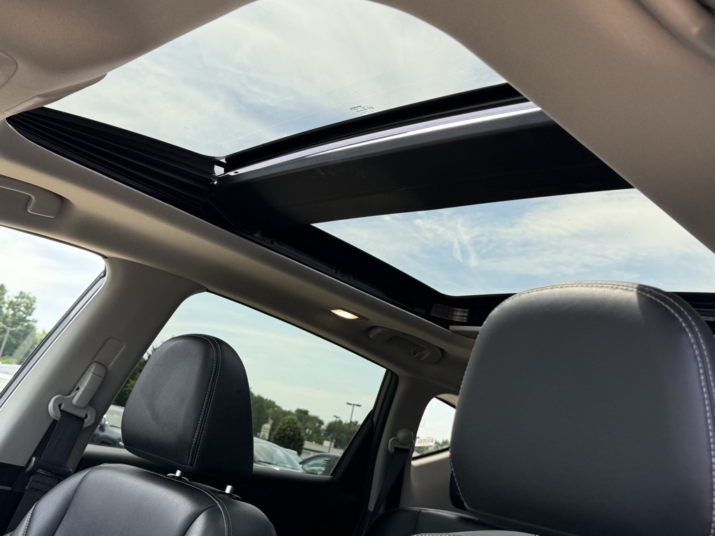 2023 Nissan Murano SL photo 13