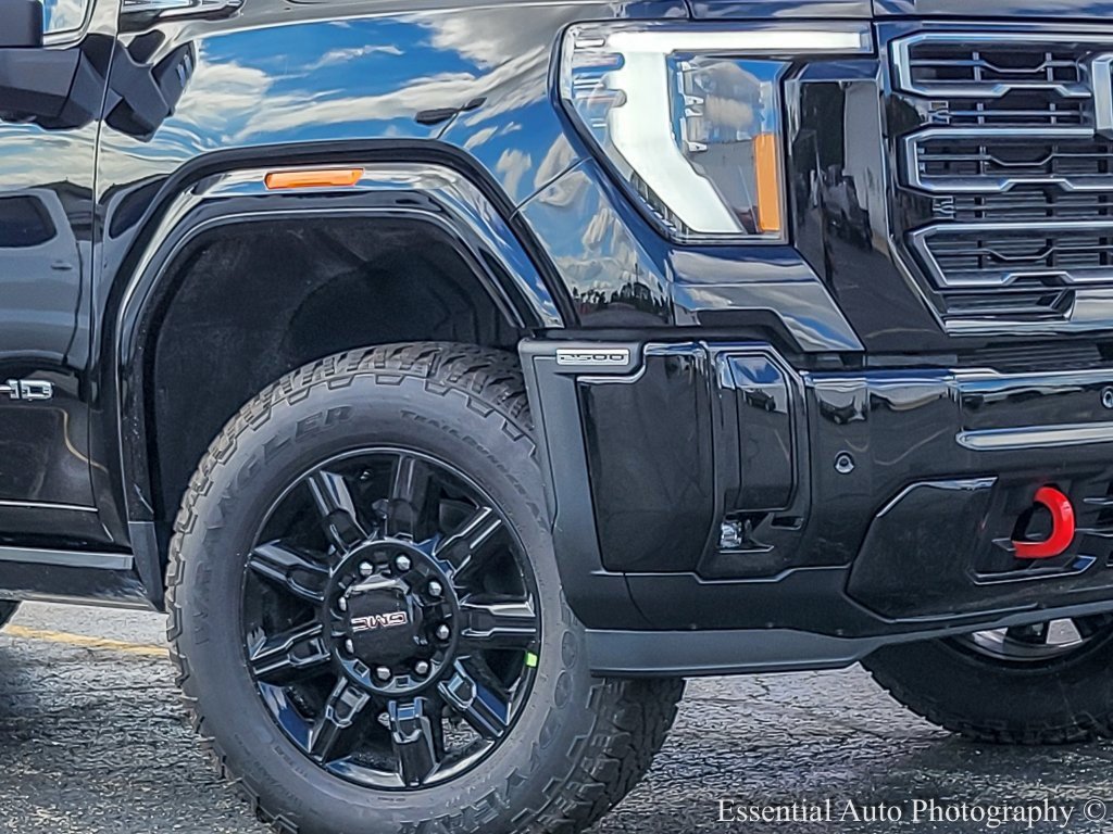2026 Gmc Sierra HD AT4 photo 3