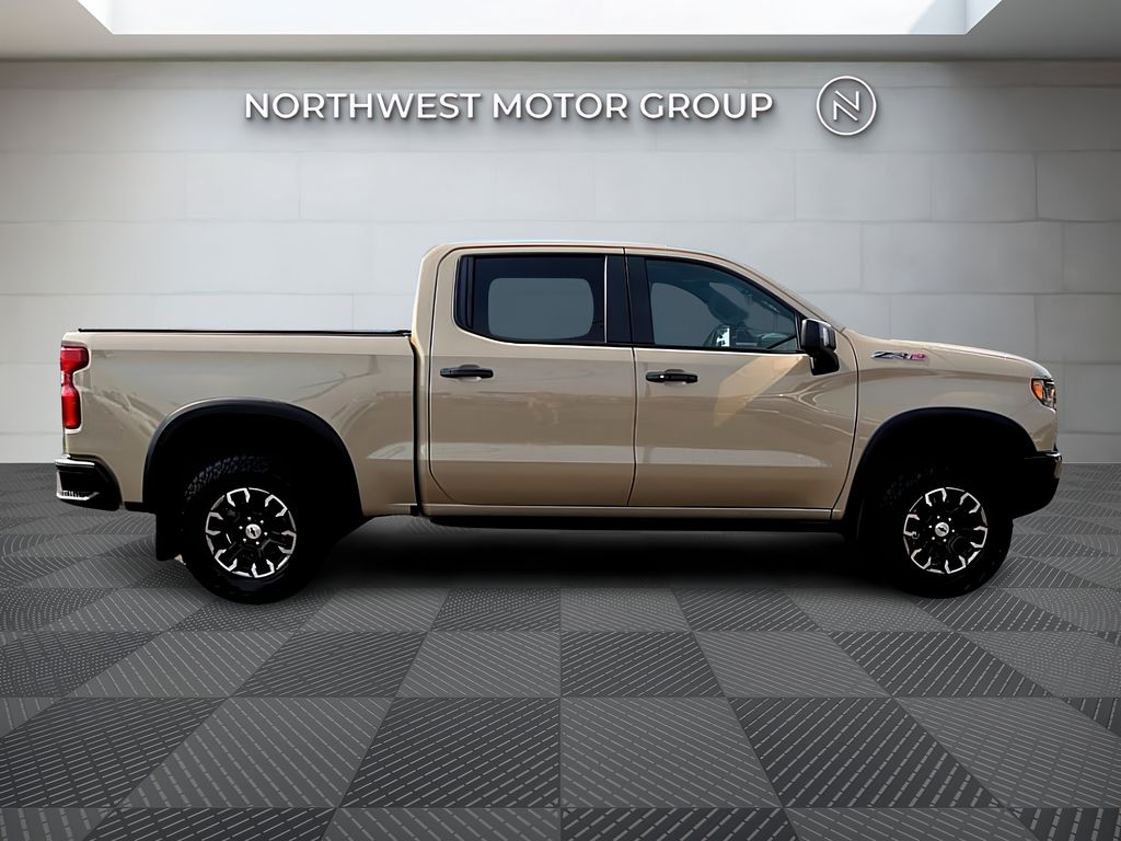 2022 Chevrolet Silverado 1500 ZR2 photo 3
