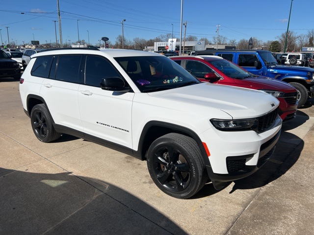 2022 Jeep Grand Cherokee L Altitude's photo