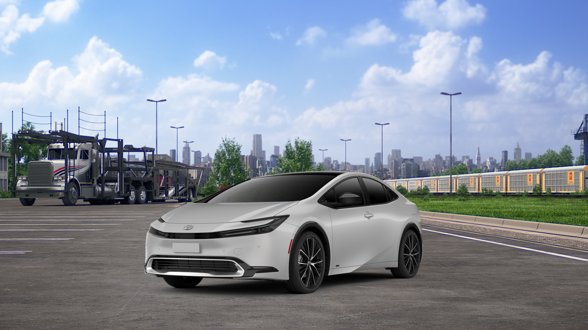 2026 Toyota Prius Limited's photo