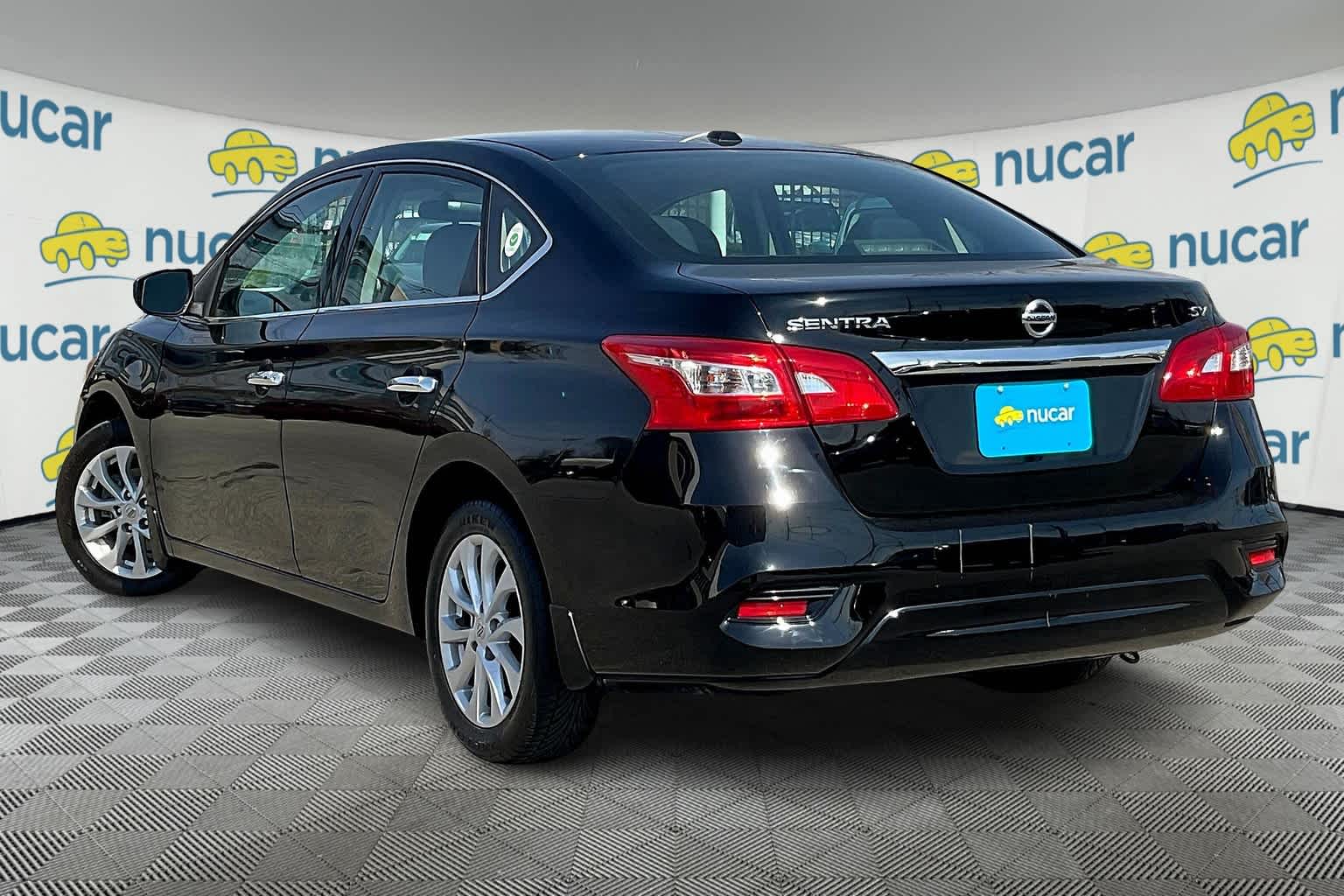 2019 Nissan Sentra SV photo 4