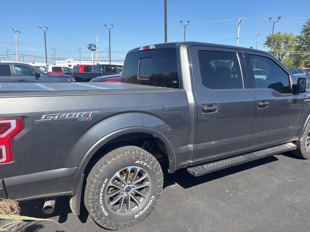 2020 Ford F-150 XLT photo 3