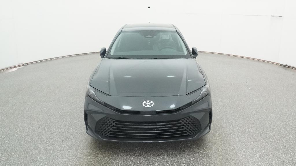 2026 Toyota Camry LE photo 3