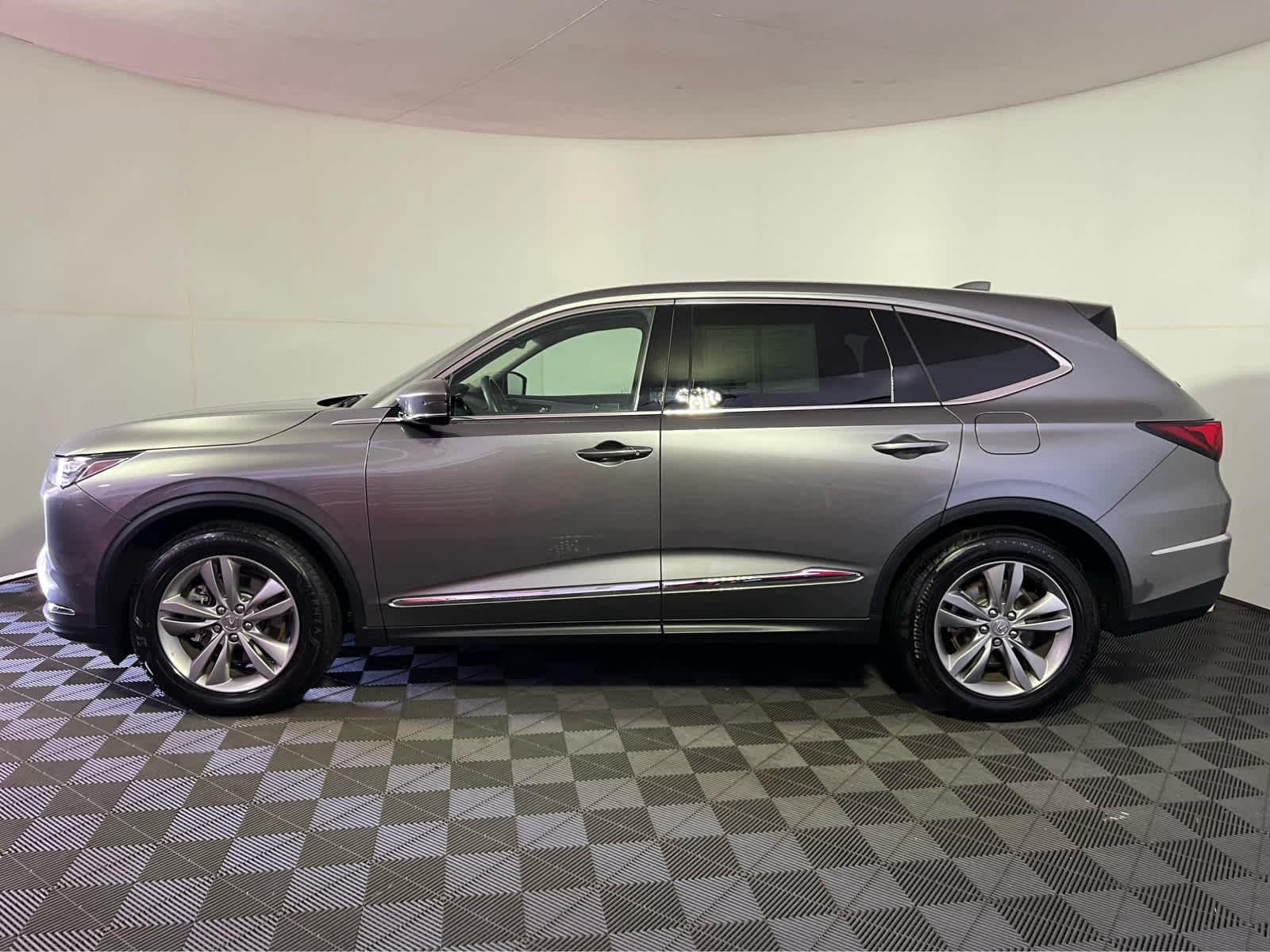 2024 Acura MDX SH-AWD photo 4
