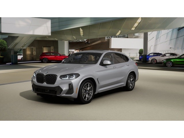2025 BMW X4