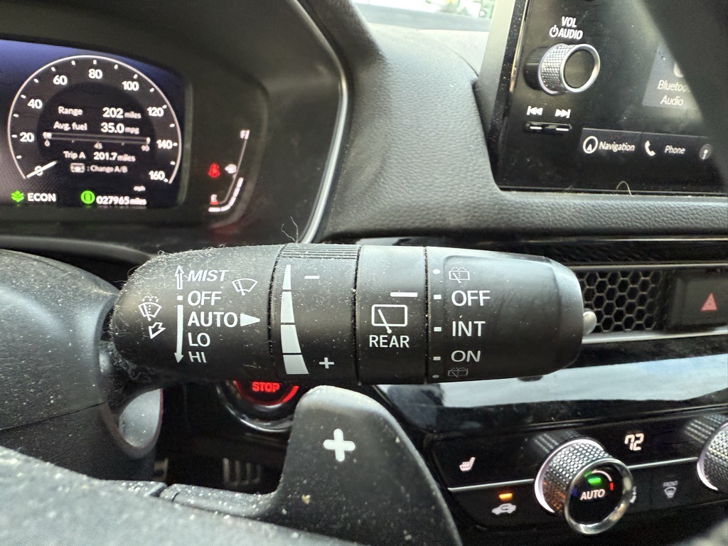 2022 Honda Civic Hatchback Sport Touring photo 19