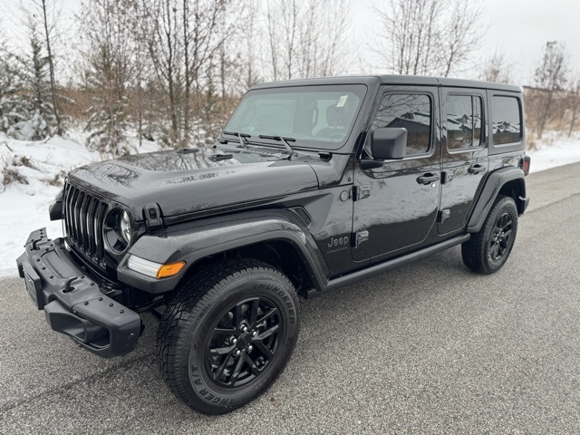 2023 Jeep Wrangler 4-Door Freedom's photo