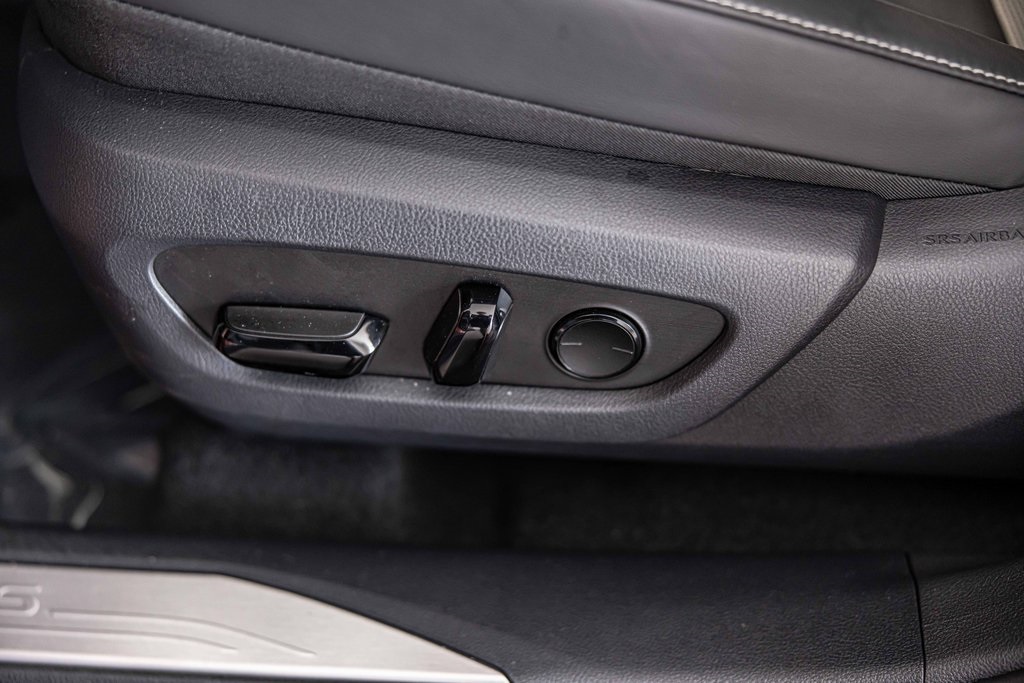 2025 LEXUS RX - Image 23