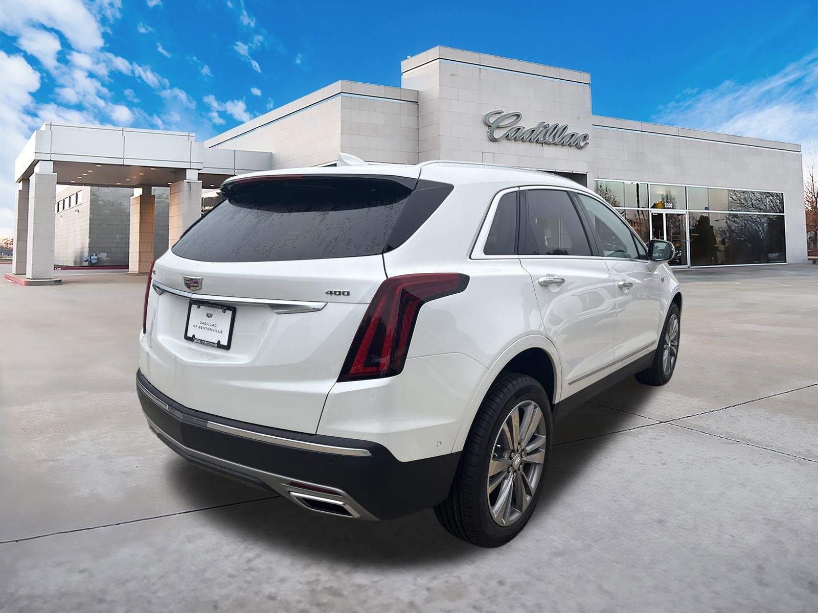 2025 Cadillac XT5 Premium Luxury photo 3