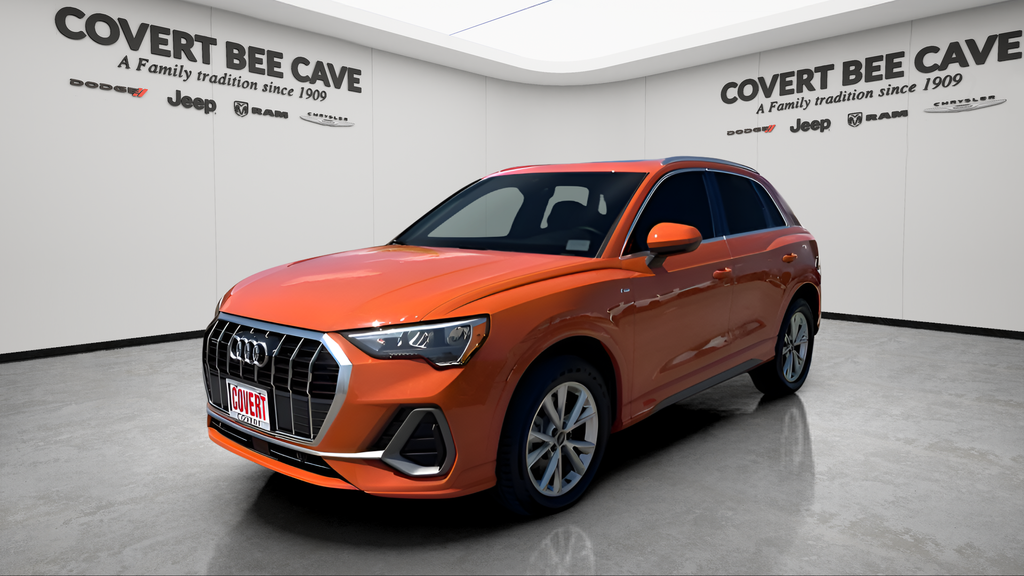 2022 Audi Q3 S line Premium 45 TFSI photo 2