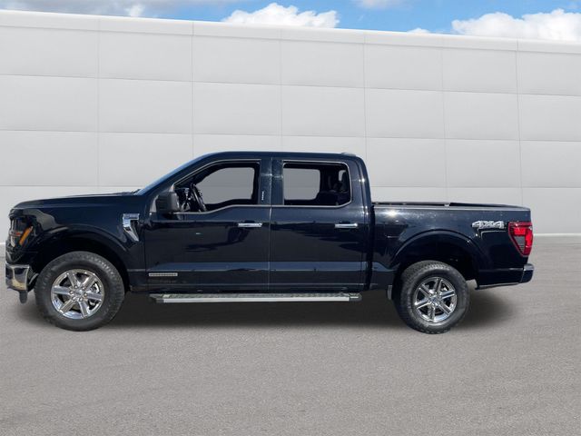 2024 Ford F-150 XLT photo 2