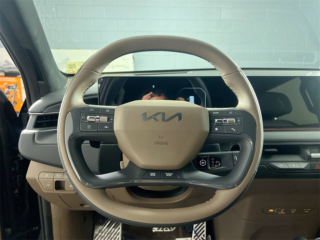 2026 Kia EV9 GT-Line AWD photo 14
