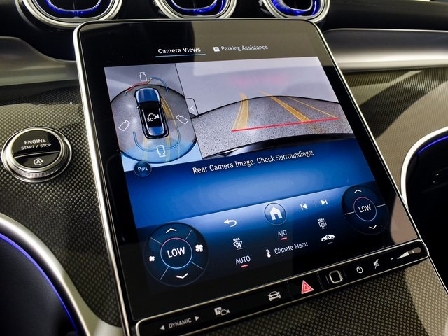 2026 Mercedes Benz GLC 300 photo 25