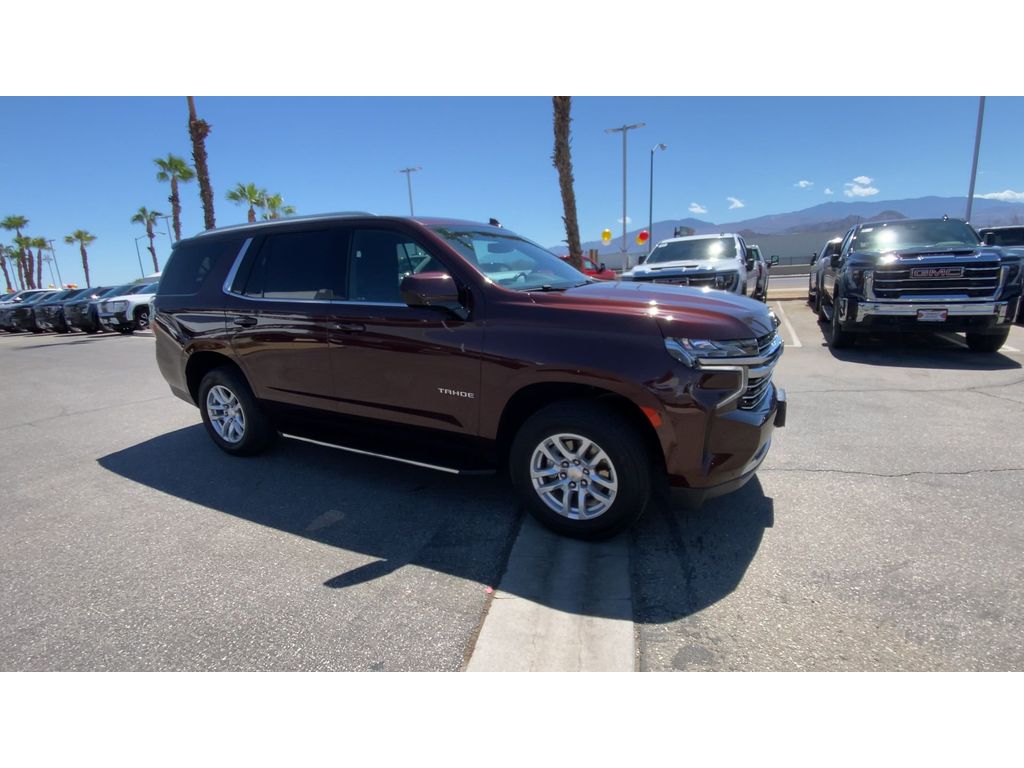 2023 Chevrolet Tahoe LT photo 2
