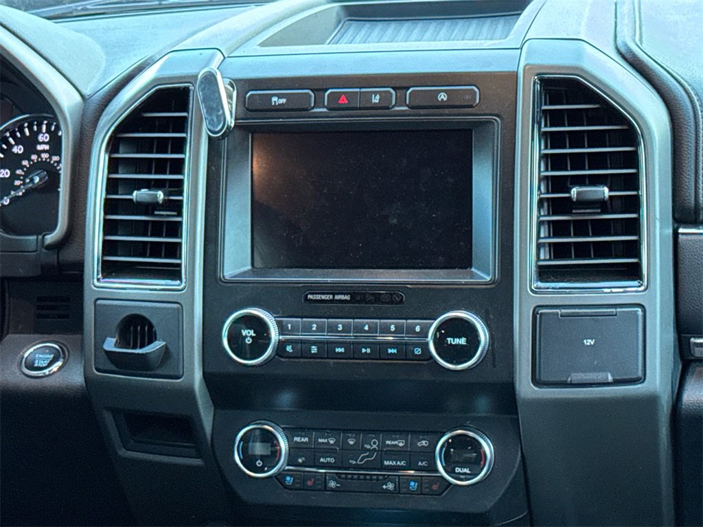 2021 Ford Expedition XLT photo 4