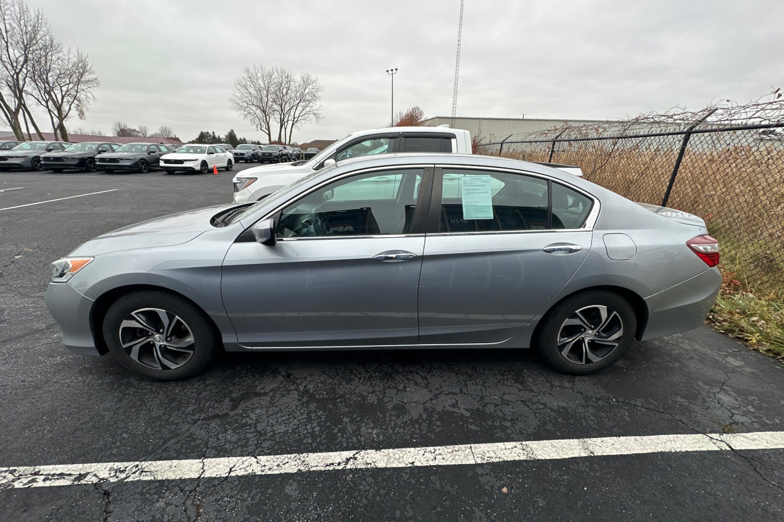 2017 Honda Accord LX photo 2